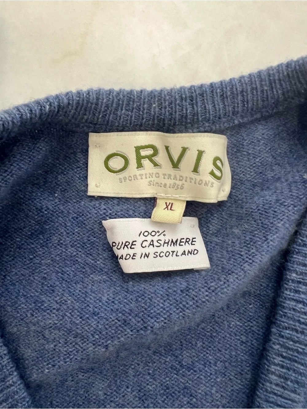 Orvis Blue Cashmere V-Neck Sweater Size XL